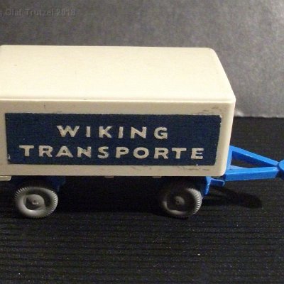 ww1-0541-01-m-anhaenger-wiking-transporte-sw-himmelblau-3w-ohne-tueren-020030-dscf0353