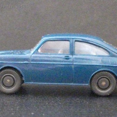 ww2-0043-01-b-vw-1600-tl-ozeanblau-020035-dscf8956