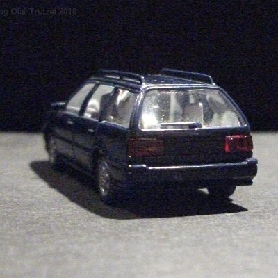 ww2-0043-03-x-vw-passat-kombi-blau-006-dscf7237