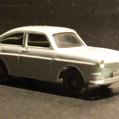 ww2-0043a-01-k-vw-1600-mig-blaugrau-ladegut-023038-dscf2337