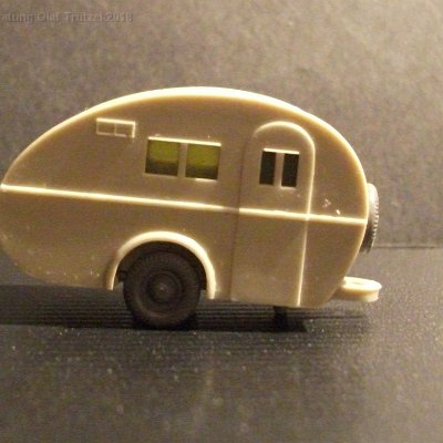 ww2-0054-02-bore-wohnwagen-reise-ei-wm-dkl-beige-of-geschlossen-018030-dscf6660