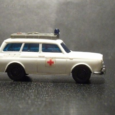 ww2-0074-02-vw-1500-variant-drk-hoerner-rundehaube-035050-dscf0896