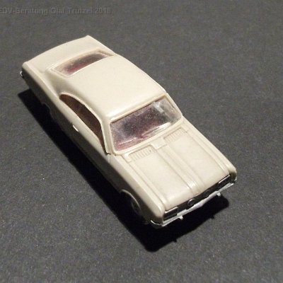 ww2-0084-xx-x-opel-commodore-0063