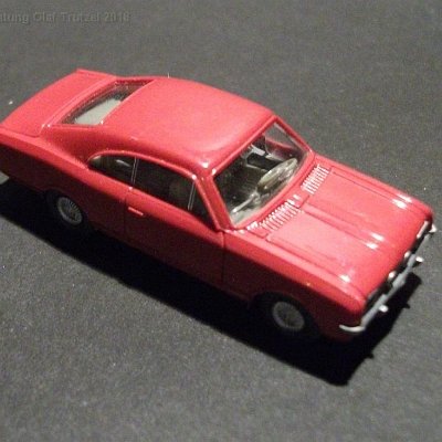 ww2-0084-xx-x-opel-commodore-0080