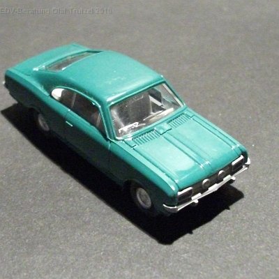 ww2-0084-xx-x-opel-commodore-0105