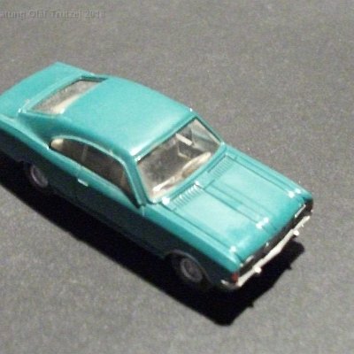 ww2-0084-xx-x-opel-commodore-0109