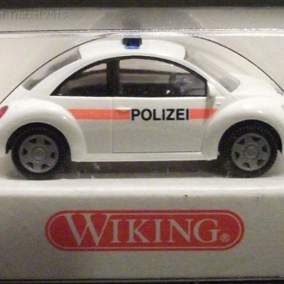 ww2-0104-14 11-27-vw-new-beetle-polizei-wien-austria-009-dscf9693