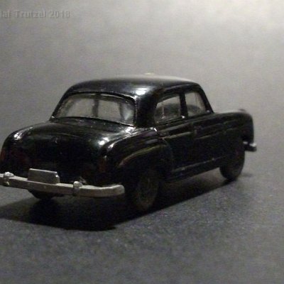 ww2-0149-01-mb-220-taxi-5w-ostern-oschild-dscf3241