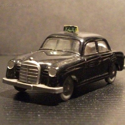 ww2-0149-03-mb-180-taxi-breiter-grill-blinker-unbemalt-085120-dscf4762