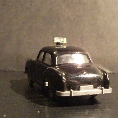 ww2-0149-04-mb-180-ponton-taxi-schild-auf.sockel-130180-dscf0136