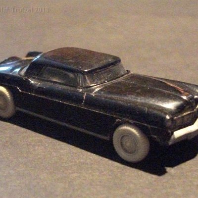 ww2-0210-01-a-ford-continental-schwarz-bespielt-3w-sstecke-050080-dscf4636