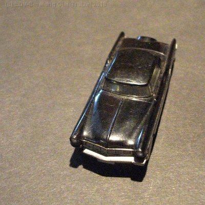 ww2-0210-01-a-ford-continental-schwarz-bespielt-3w-sstecke-050080-dscf4642