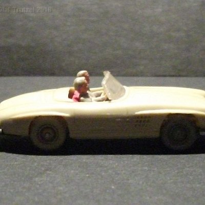 ww2-0233-01-b-bemrl-mb-300-sl-cabrio-beige-2w-achstausch-only-dscf3183