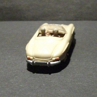 ww2-0233-01-b-bemrl-mb-300-sl-cabrio-beige-2w-achstausch-only-dscf3184