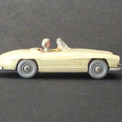 ww2-0233-01-mb-300-sl-gruenbeige-top-060-dscf9563