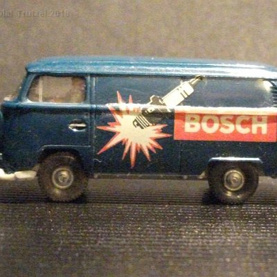 ww2-0300-11or12-vw-t2-kastenwagenkombi-mit-fahrer-gesupert-top-018025-dscf4622