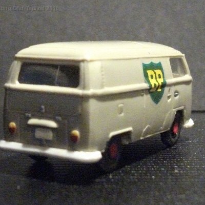 ww2-0300-11or12-vw-t2-kastenwagenkombi-mit-fahrer-gesupert-top-018025-dscf4669