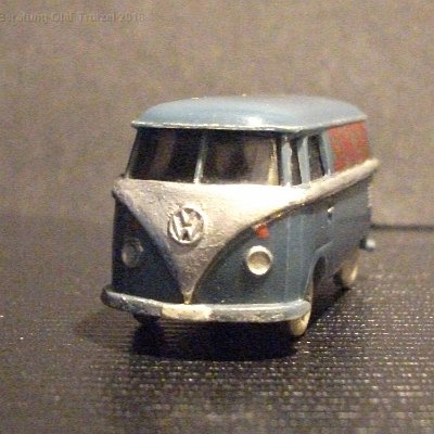 ww2-0310-08-xx-vw-t1-bus-blaugrau-gesupert-top-045060-dscf4577