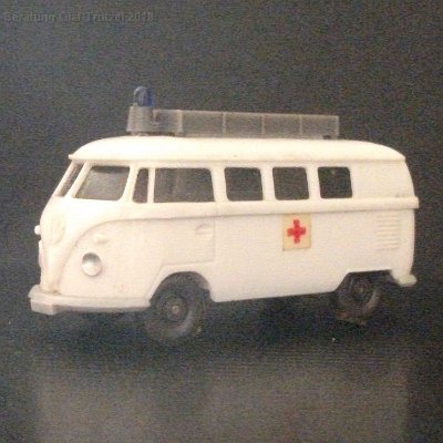 ww2-0320-14-a-vw-t1-krankenwagen-grf-silgr-3w-035060-dscf8755