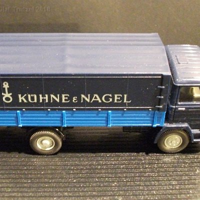 ww2-0437-02-x-mb-1317-pritschen-lkw-kuehne-und-nagel-010016-dscf3803