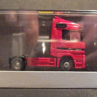 ww2-0508-01-mb80e-actros-roter-truckpftheyear1997-dscf1713