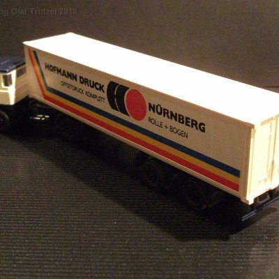 ww2-0520a-04-scania-111-hofmann-druck-ladegut-flm-010016-dscf2982