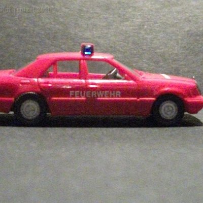 ww2-0600-17-mb-320- e-feuerwehr-fw-ovp-600-01-18-dscf3345