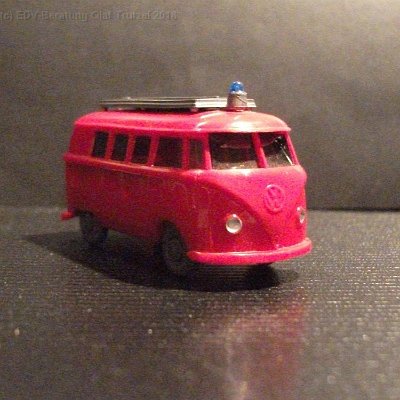 ww2-0603-04-c-vw-t1-bus-feuerwehr-fw-030045-dscf7942