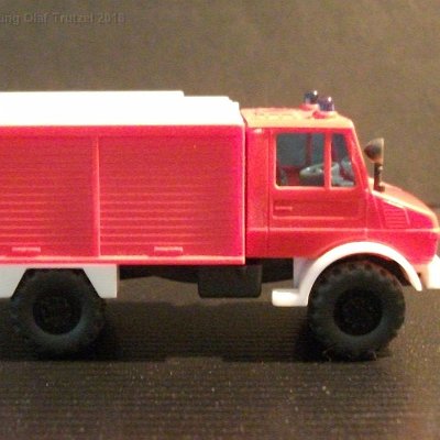 ww2-0622-01-ax-mb-unimog-fw-feuerwehr-005008-dscf5505