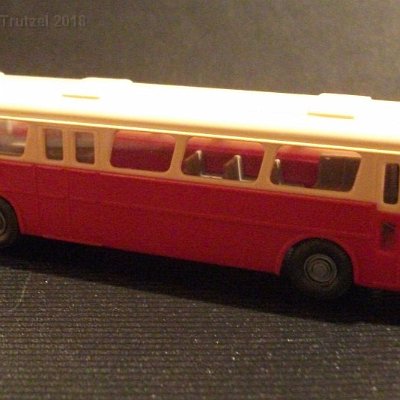 ww2-0721-xx-buessing-trambus-autobus-sentor-721-radkappen-ovp721-ups-klaeren-070-dscf5160