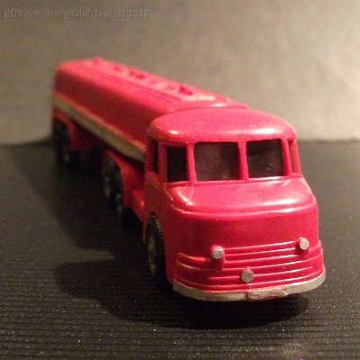 ww2-0790-04-henschel-bimot-supertankwagen-esso-110150-dscf8286
