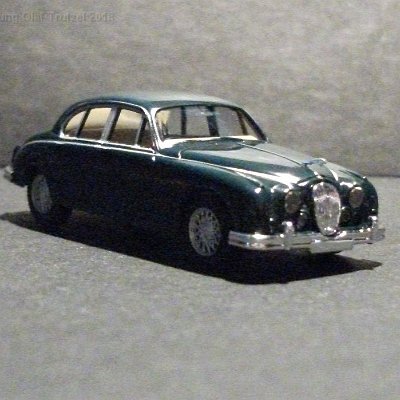 ww2-0813-01x-jaguar-mk-ii-blaugruenmetallic-dscf3219