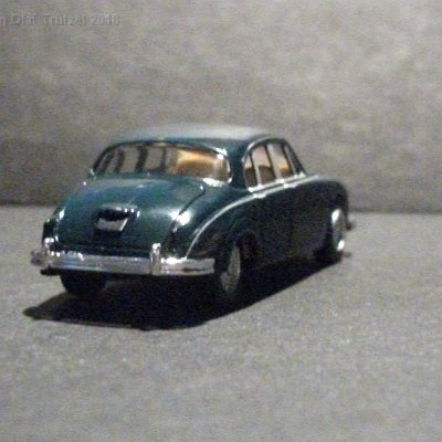 ww2-0813-01x-jaguar-mk-ii-blaugruenmetallic-dscf3221