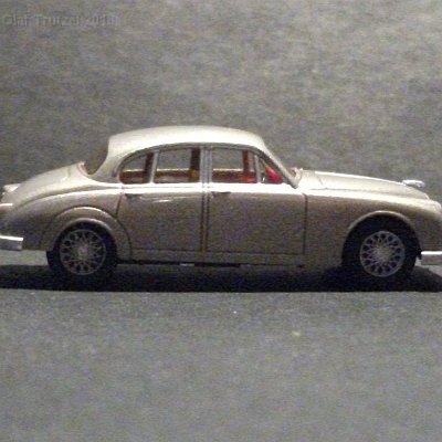 ww2-0813-02-jaguar-mk-ii-hellgoldmetallic-dscf3201