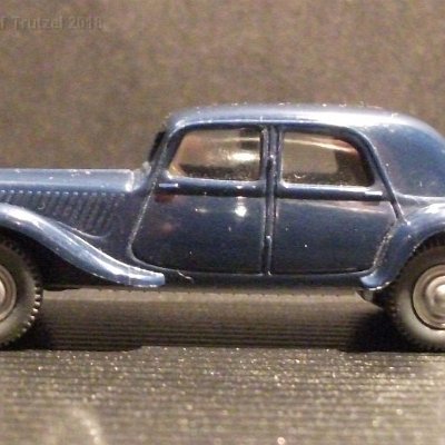 ww2-0822-01-b-citroen-sixt-stahlblau-004005-dscf6107