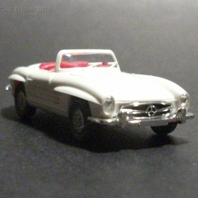 ww2-0834-01-a-mb-300-sl-cabrio-grauweiss-dscf0644