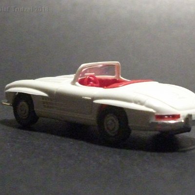 ww2-0834-01-a-mb-300-sl-cabrio-grauweiss-dscf0647