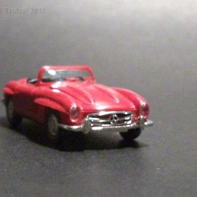 ww2-0834-01-b-mb-300-sl-cabrio-rot-dscf0640