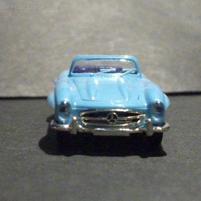 ww2-0834-02-a-mb-300-sl-cabrio-hellblau-dscf4256