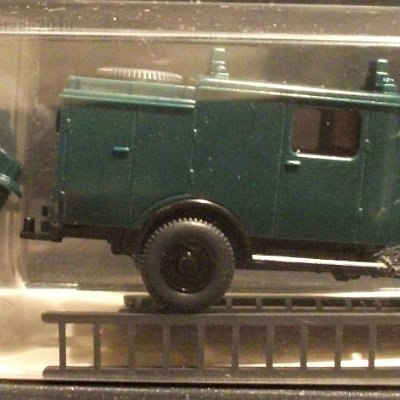 ww2-0863-03 01 22-opel-blitz-fw-leiterwagen-39-lf 8-gruen-mannheim-mit-anhaenger-006010-dscf6081