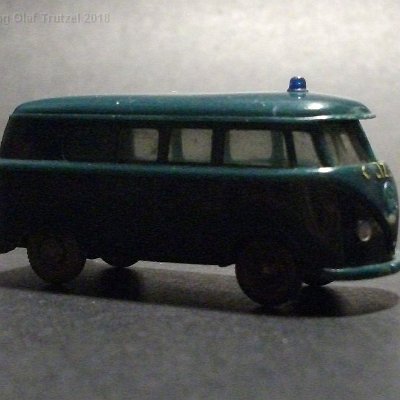 ww2-1030-02-a-vw-t1-polizei-60proz-2w-kante-030040-dscf3289