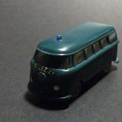 ww2-1030-02-a-vw-t1-polizei-60proz-2w-kante-030040-dscf3297