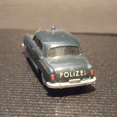 ww2-1040-06-ba-mb-220-polizei-045080-dscf4240