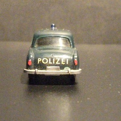 ww2-1040-06-mb-220-polizei-gerillteoelwanne-045080-dscf3312