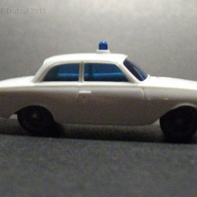 ww2-1040-12-d-ford-polizei-60proz-022040-dscf3302