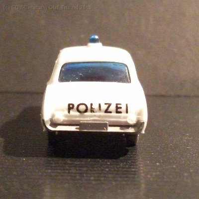 ww2-1040-12-d-ford-taunus-polizei-unbemalter-grill-altweiss-022030-dscf9327