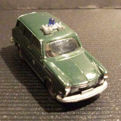 ww2-1040-13-a-vw-1500-polizei-waagerecht-tannengruen-035050-2w-dscf8311