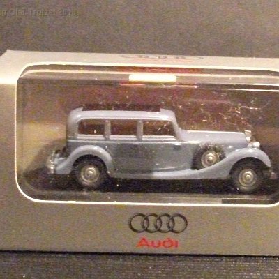 ww3-audi004-horch-850-in-pcbox-012-dscf1351