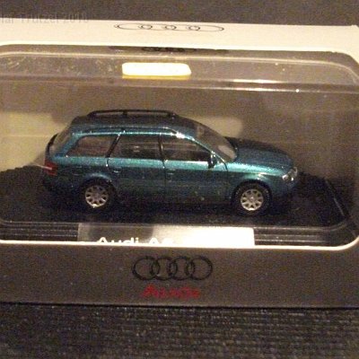 ww3-audi007a-audi-a6-avant-in-pcbox-012-dscf1293