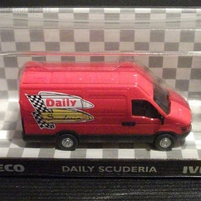 ww3-iveco026-daily-scuderia-020-dscf4479